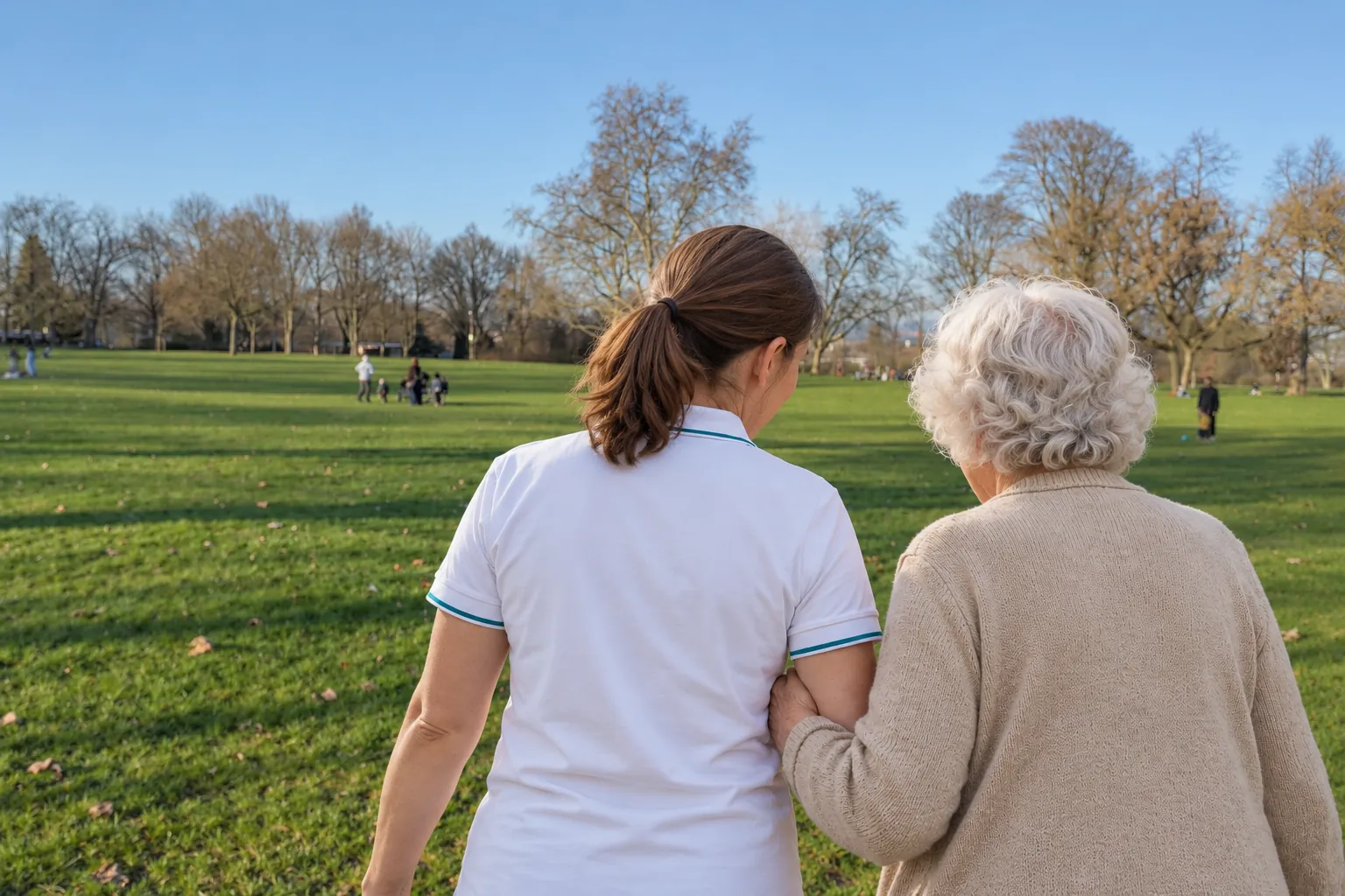 Gemeinsamer Spaziergang im Volkspark